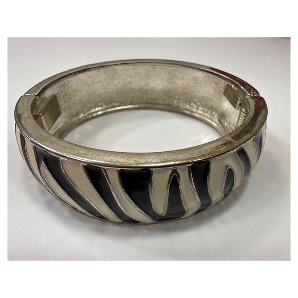 Zebra Print Bracelet Hinged Bangle Chunky Cuff Silver Tone - Picture 11 of 14